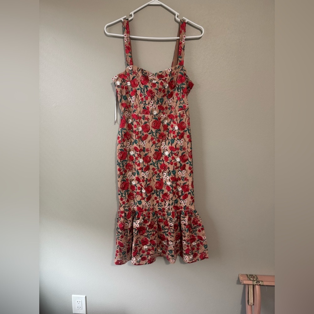 Lovers and Friends UNDER THE STARS MIDI Floral Print  Dress - Picture 2 of 4
